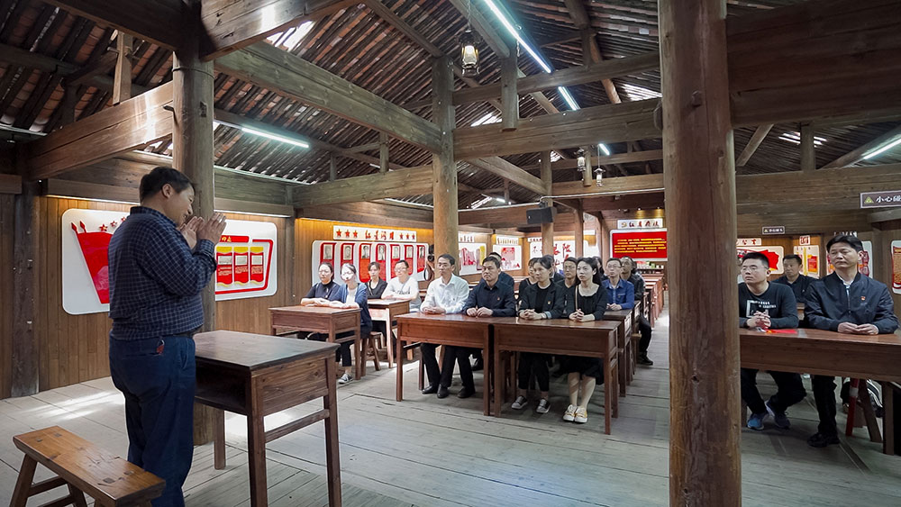 屯溪國投集團：四個課堂 創新黨史學習教育全覆蓋模式